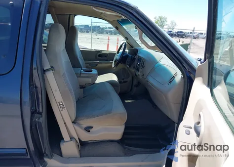 2000 Ford F150 from USA, damaged, VIN 1FTRX18LXYNB41132